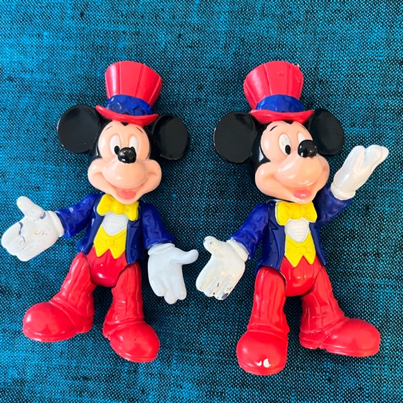 18 Disney Vintage Figurines - Picture 1 of 17